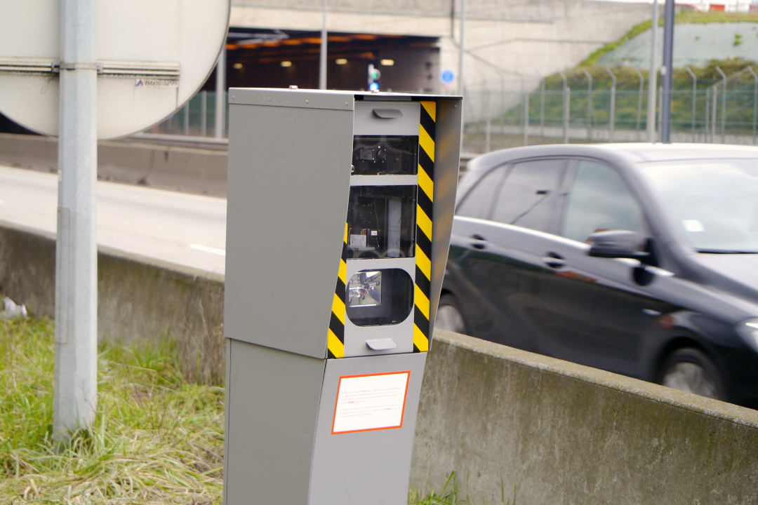 Comment fonctionne un radar automatique : explications complètes et conseils pratiques
