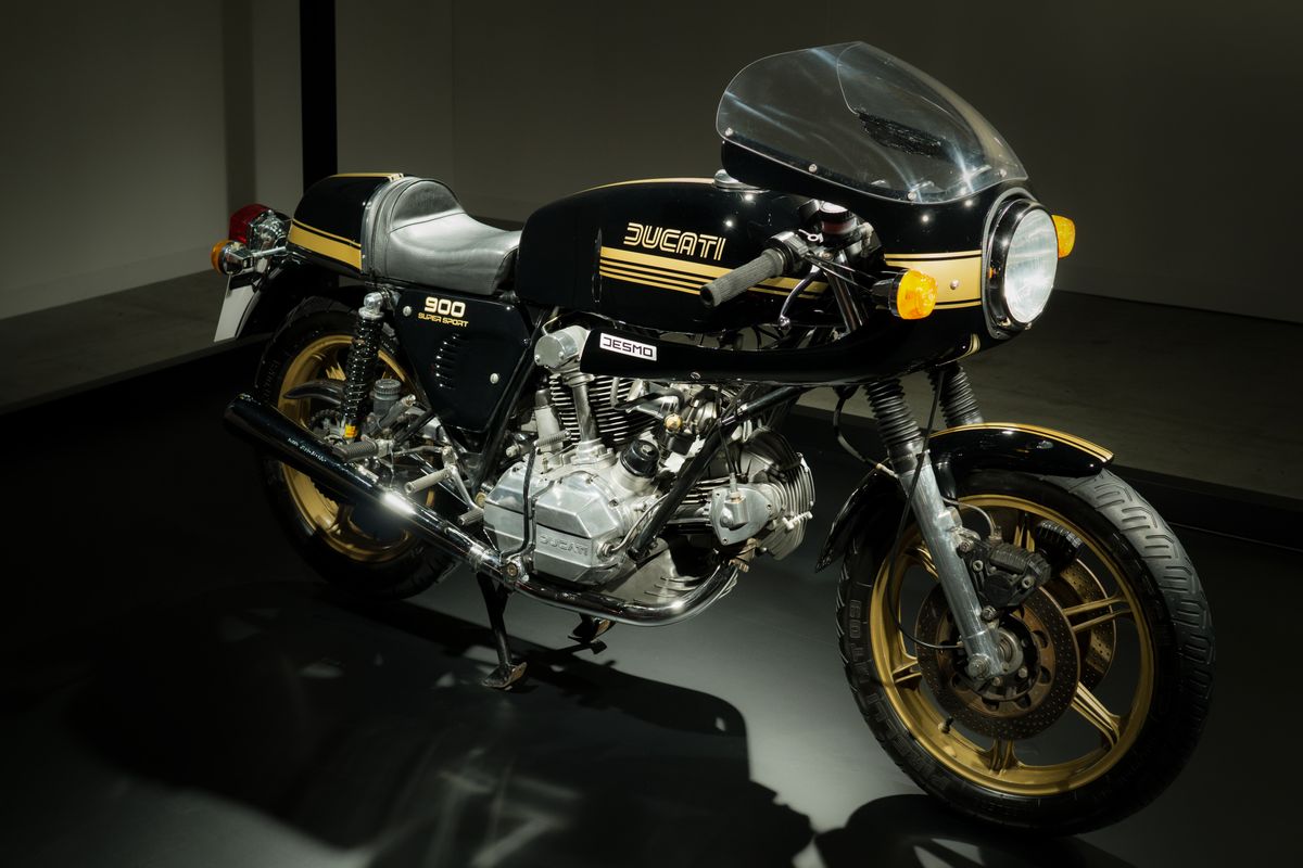 750 Super Sport Ducati : L’icône sportive accessible de la firme de Bologne