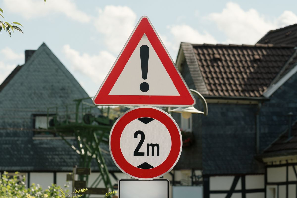 Distance de sécurité : règle et sanctions