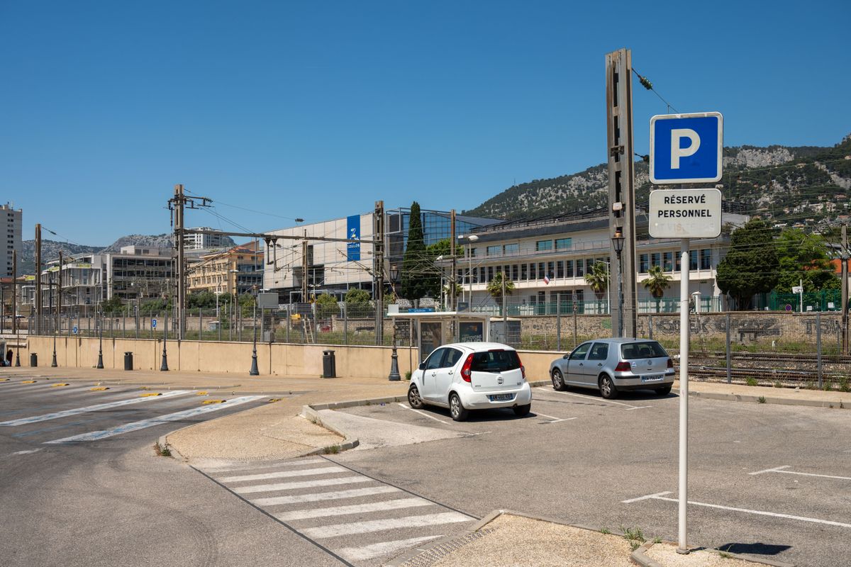 FPS stationnement : montant et contestation - 1. Qu’est-ce que le FPS stationnement ?
